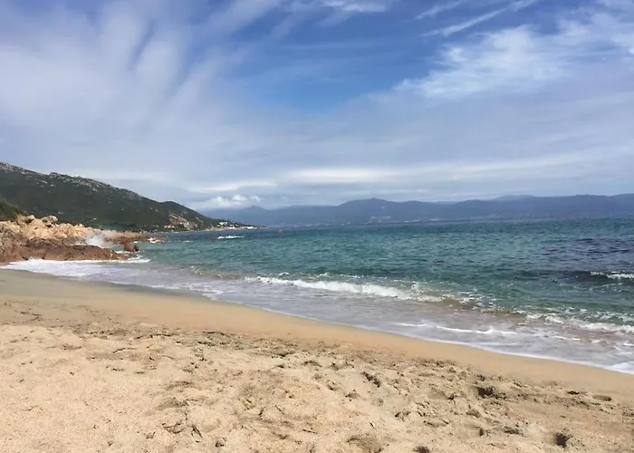 F2 Vue Dans Avec Piscine * Ajaccio (Corsica)