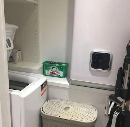 F2 Vue Dans Avec Piscine Apartment *