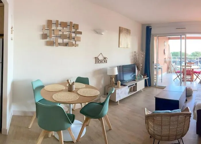 F2 Vue Dans Avec Piscine * Ajaccio (Corsica)